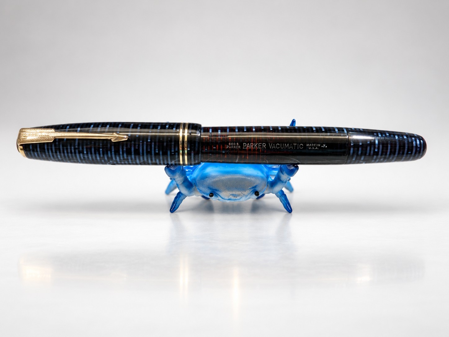 1947 Parker Vacumatic Junior Azure Pearl 14K Medium Fountain Pen Restored