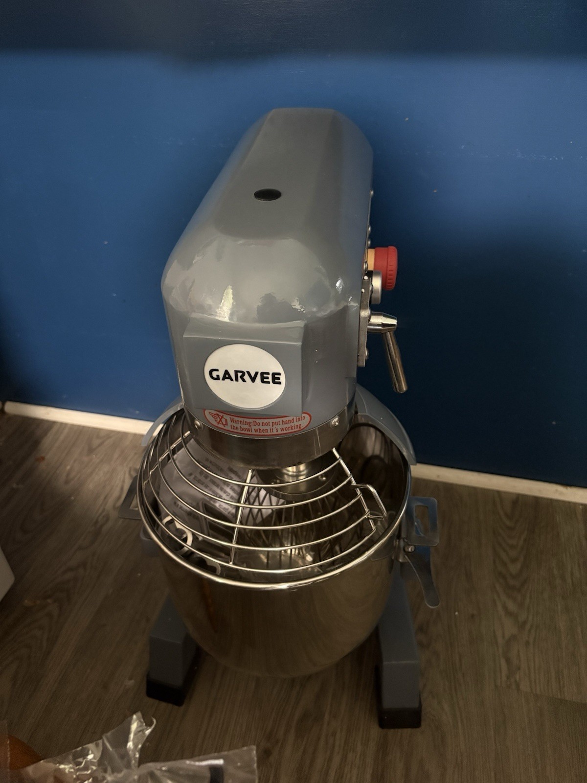 GARVEE B15B Commercial Food Mixer, 3 Speed Floor Model Stand w/ Bowl Guard GARVEE B15B Commercial Food Mixer, 3 Speed Floor Model Stand w/ Bowl Guard