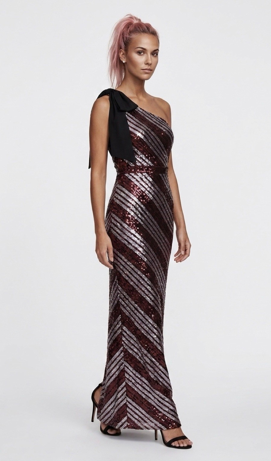 Marchesa Notte NWT Women’s Sequin Gown Size 6 MSRP $795 Marchesa Notte NWT Women’s Sequin Gown Size 6 MSRP $795