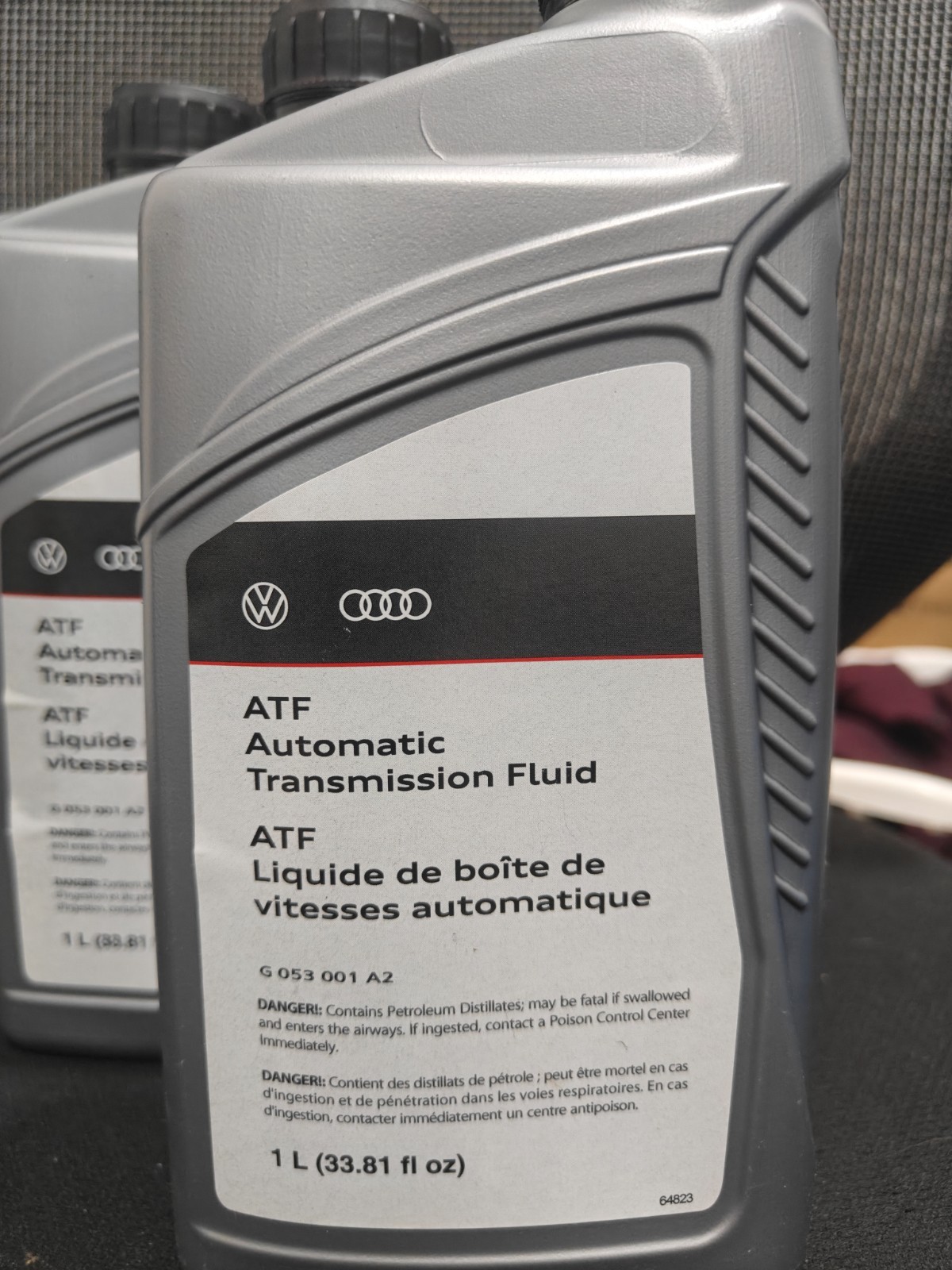 Genuine OEM Volkswagen VW G053001A2 ATF Transmission fluids Genuine OEM Volkswagen VW G053001A2 ATF Transmission fluids