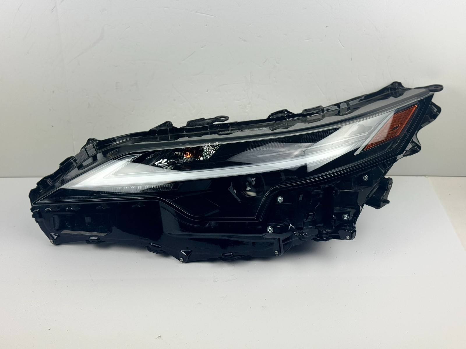 Nice 2023-2026 Lexus RX RX350 RX450 Left Side LED #1 Headlight OEM 81150-0E710 Nice 2023-2026 Lexus RX RX350 RX450 Left Side LED #1 Headlight OEM 81150-0E710