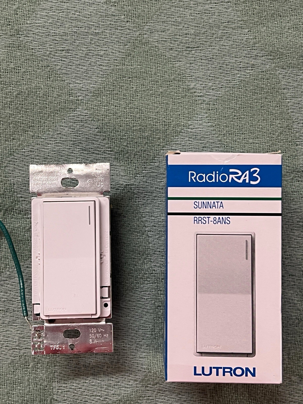 Lutron RadioRA 3 Sunnata RRST-8ANS Smart On/Off Wall Switch Gloss White 120V 8A