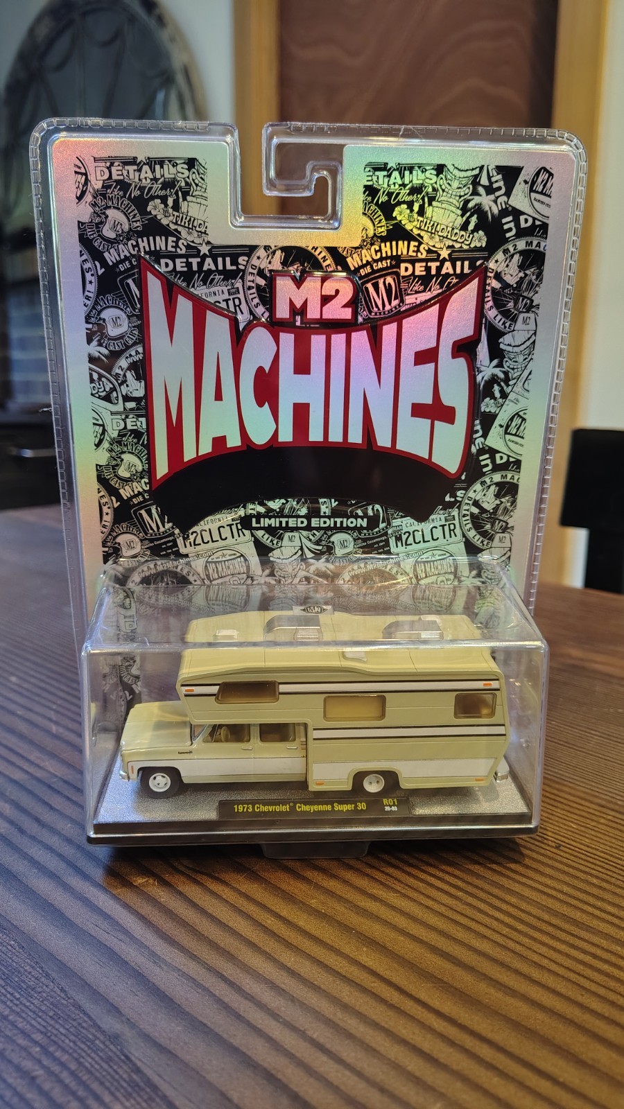 M2 Machines 1973 Chevrolet Cheyenne Super 30 Camper 1:64 Limited Edition M2 Machines 1973 Chevrolet Cheyenne Super 30 Camper 1:64 Limited Edition