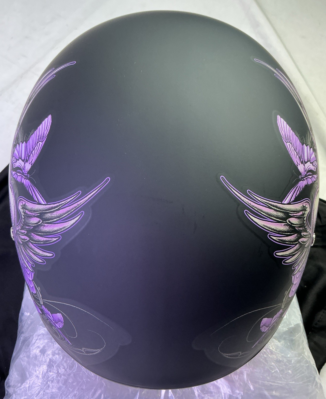 Daytona Unisex D.O.T. Skull Cap Half Face Helmet-Wild At Heart Pattern-Size: M