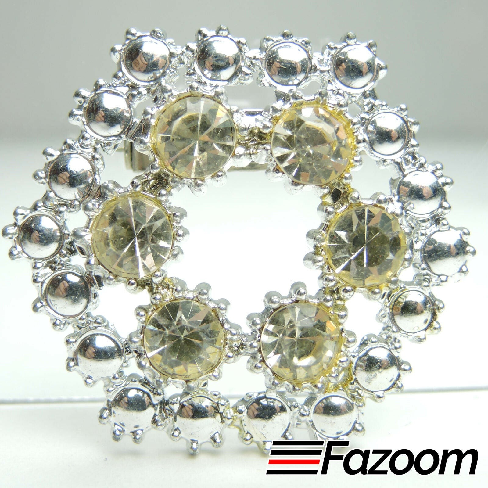 Silver-Tone Flower Brooch Lapel Pin with Rhinestones Vintage Silver-Tone Flower Brooch Lapel Pin with Rhinestones Vintage
