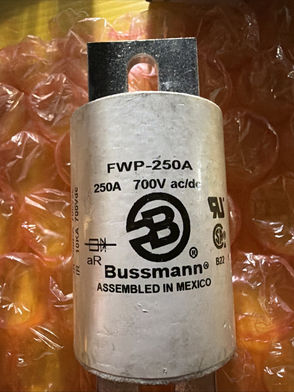 Bowmen 250 Amp 700 V Ac/Dc Fwp 250A. (box110) Bowmen 250 Amp 700 V Ac/Dc Fwp 250A. (box110)