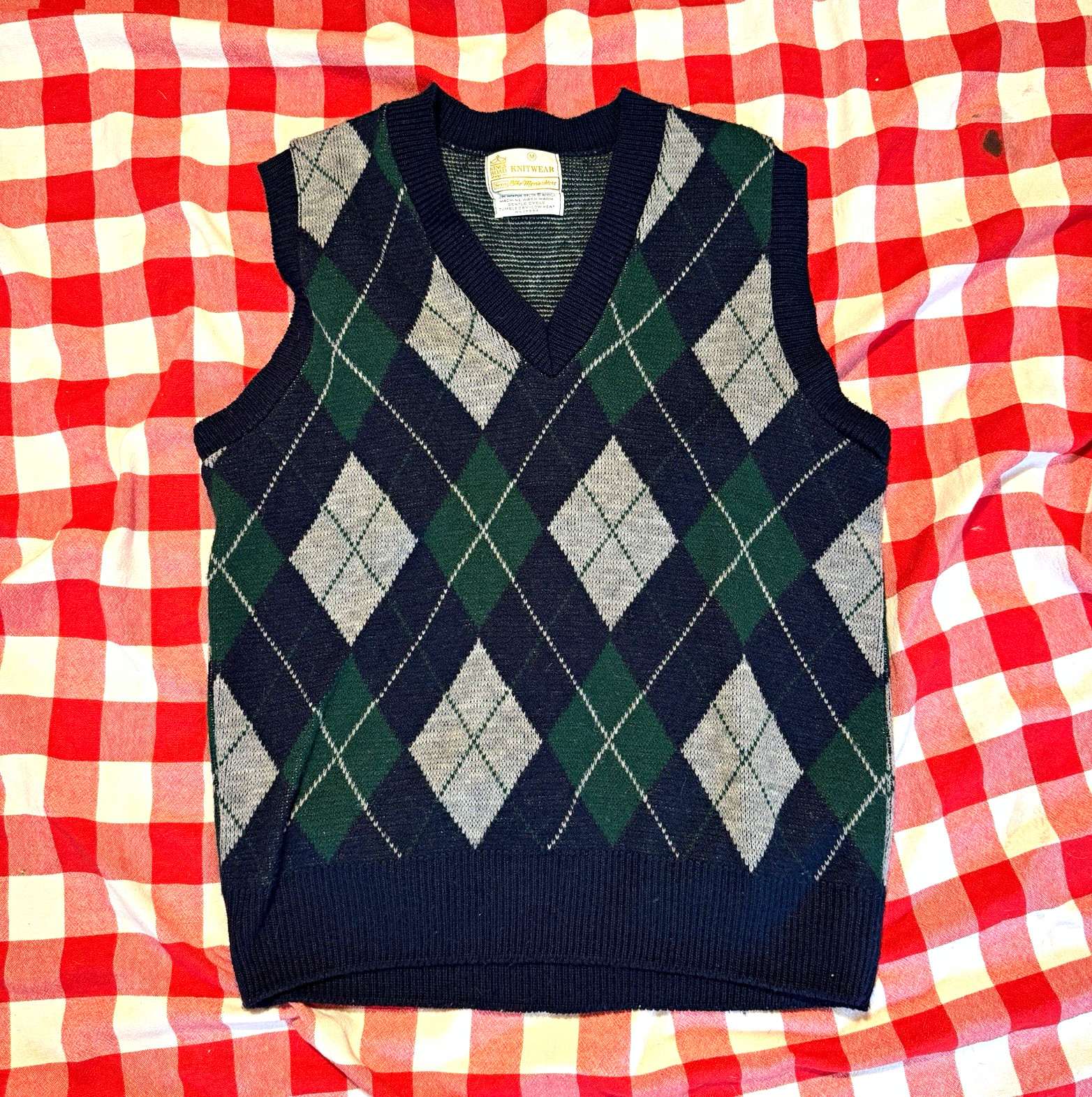 Vintage Sears Kings Road Argyle Knit Sweater Vest Mens M polo true VTG Vintage Sears Kings Road Argyle Knit Sweater Vest Mens M polo true VTG
