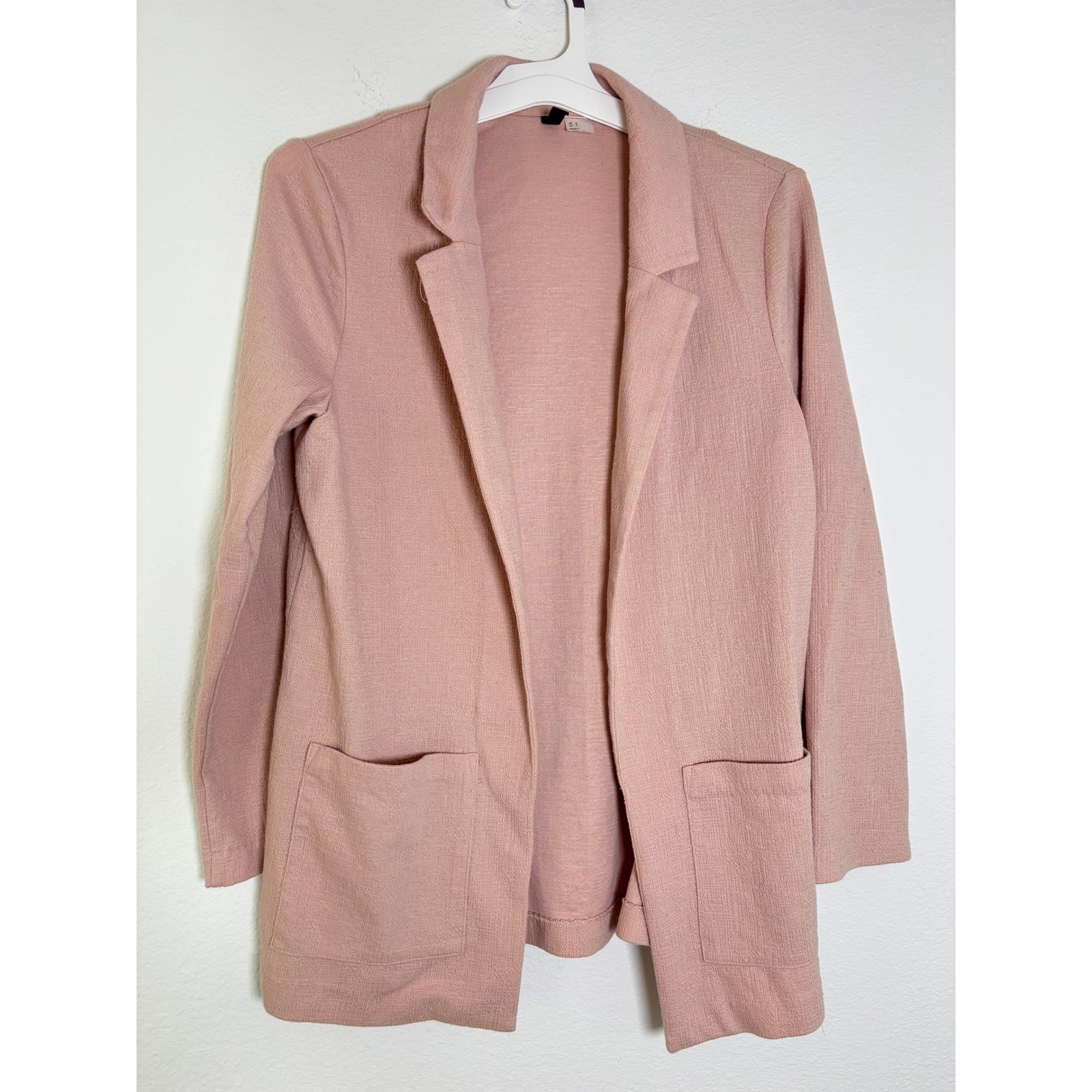 H&M Divided Pink Textured Open Front Blazer Jacket Small Patch Pockets Crepe