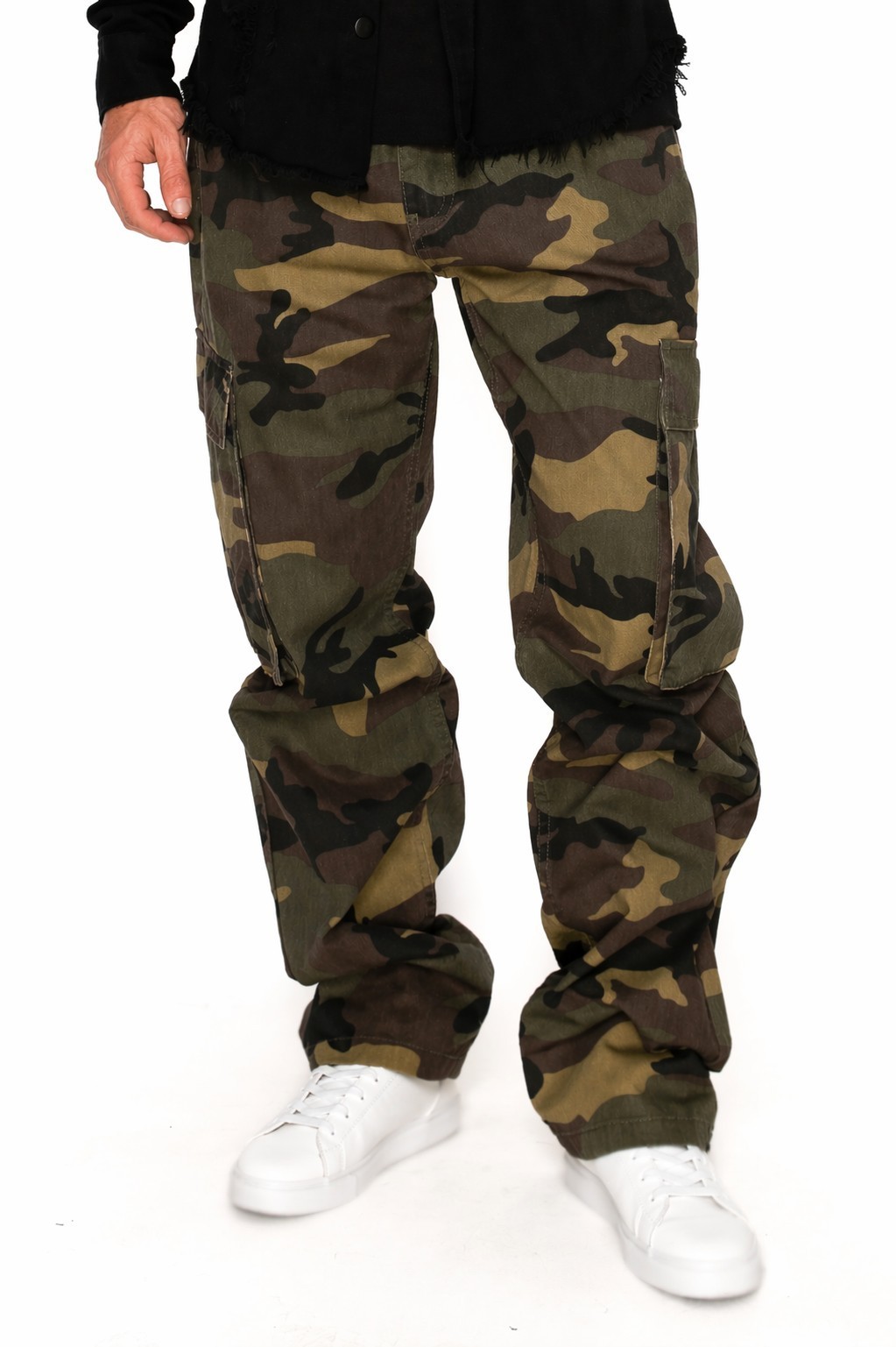 Victorious Men\'s Essential Baggy Fit Cargo Denim Cotton Pants DL1583