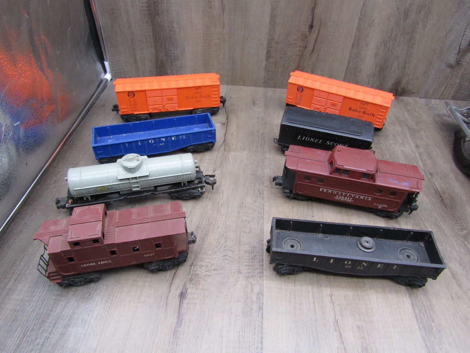 Vintage O Scale Train Cars Lionel Lot Of 8 - used