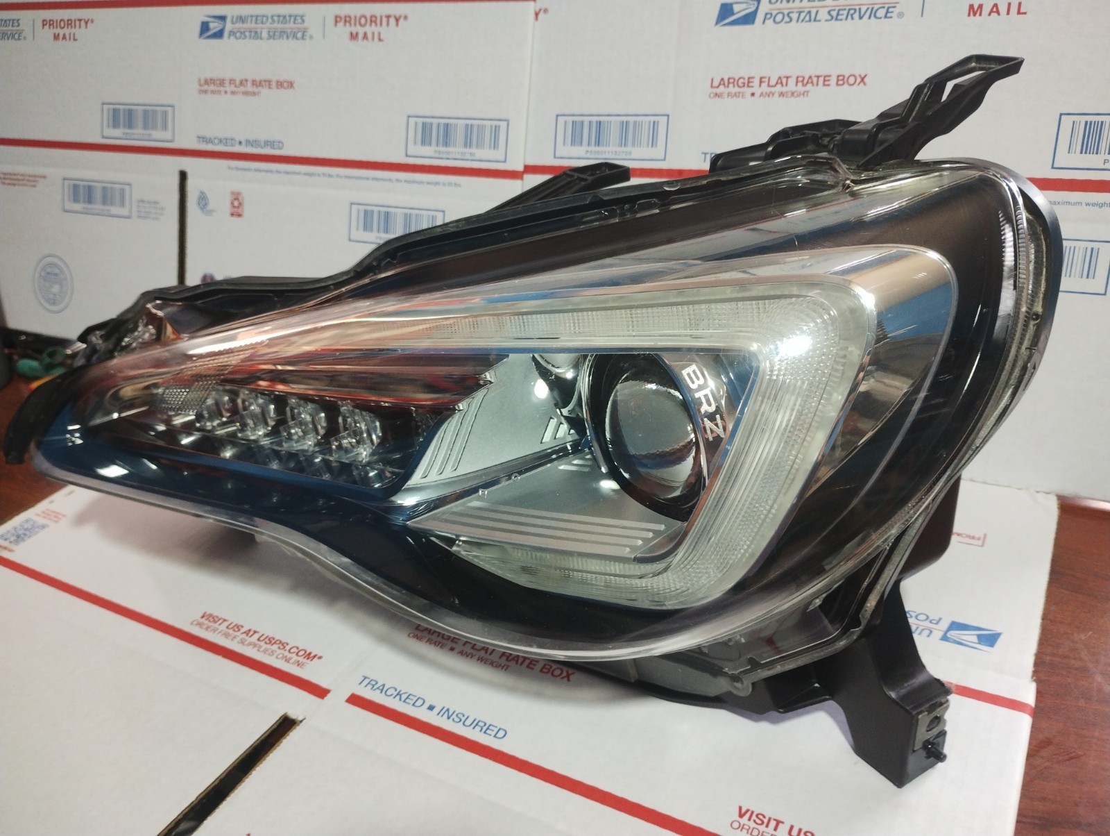 2017 2018 2019 2020 Subaru BRZ Left Driver LED Headlight oem used like new 2017 2018 2019 2020 Subaru BRZ Left Driver LED Headlight oem used like new