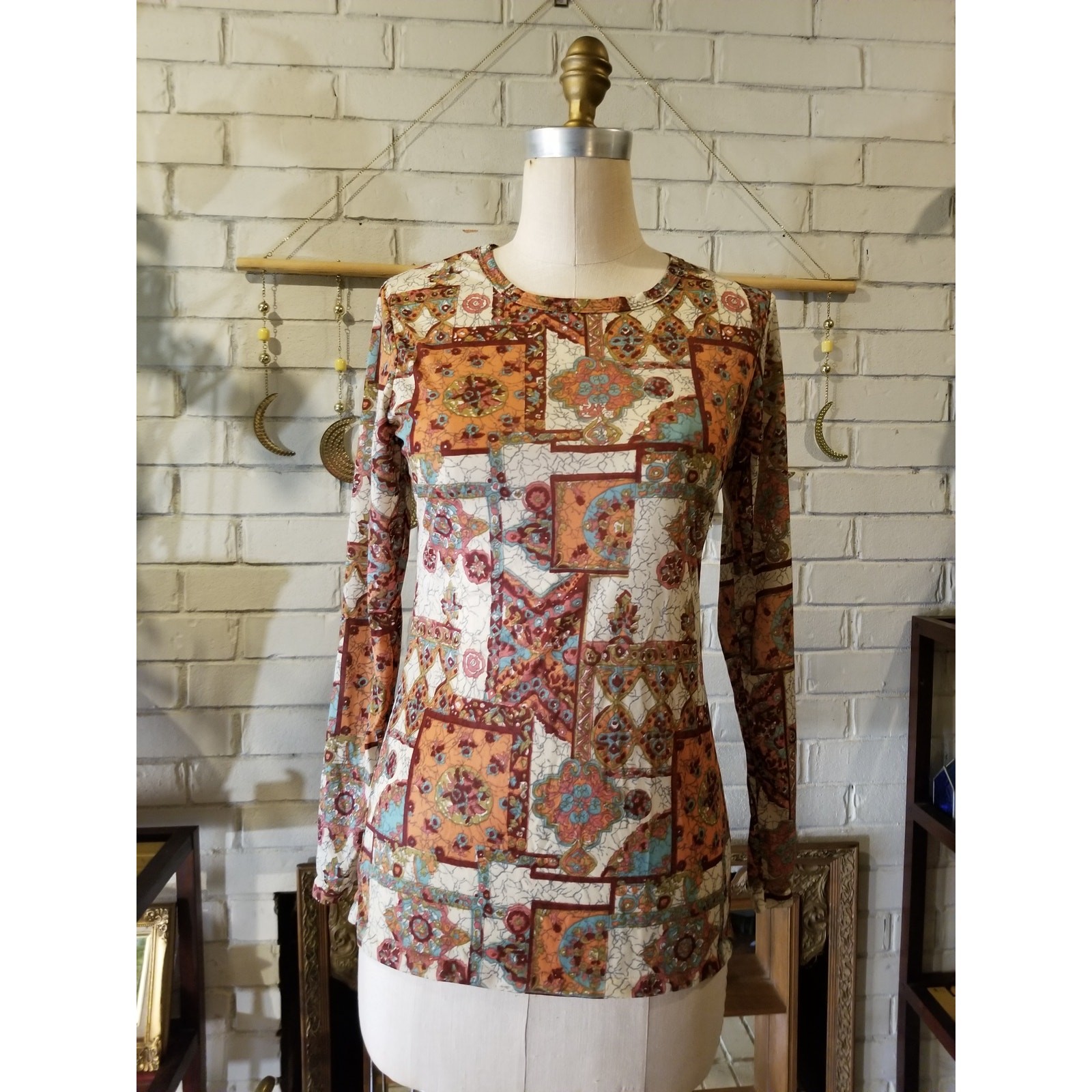 Vintage 70s Elles Belles Mosaic Tile Print Crewneck Top Orange Blue S