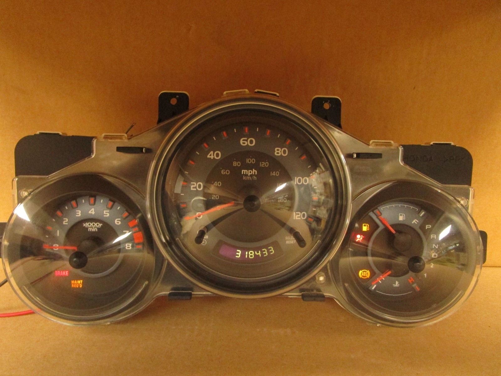 03-06 Honda Element Speedometer Instrument Cluster 318K Miles 78100scva120 03-06 Honda Element Speedometer Instrument Cluster 318K Miles 78100scva120