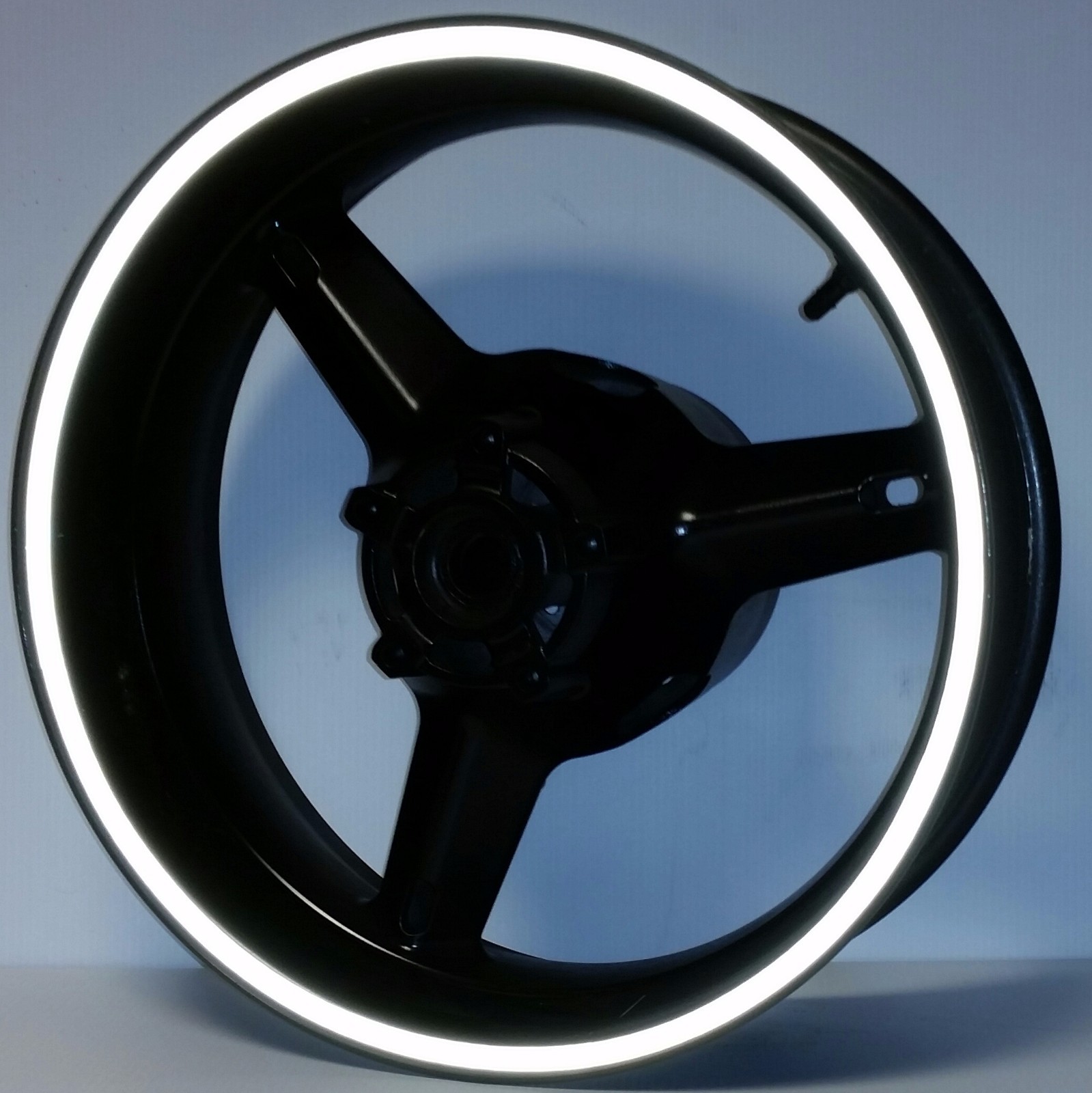 WHITE 3M REFLECTIVE WHEEL STRIPES RIM STICKERS TAPE DECAL for CAR SUV 20 21 22