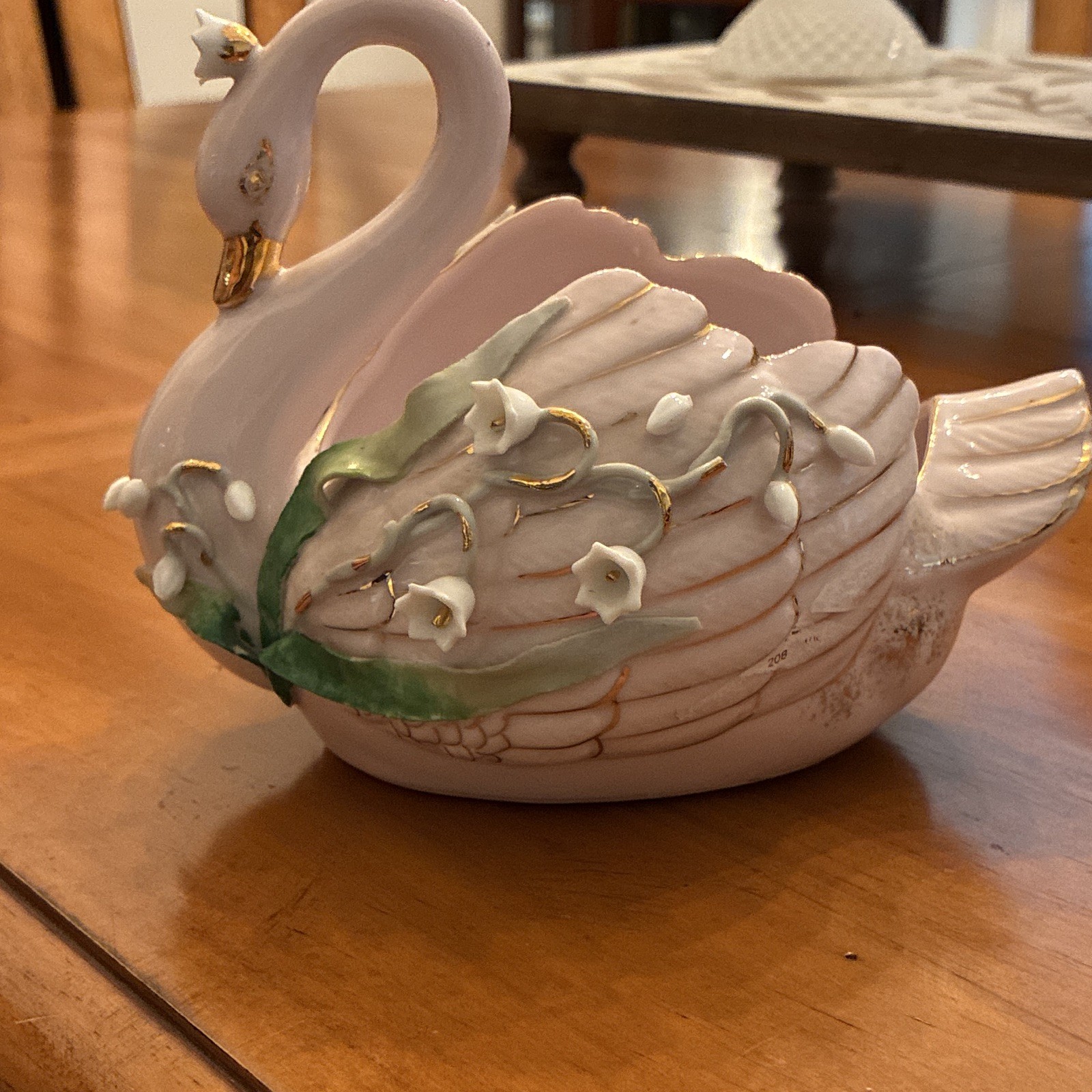 Lefton Pink Swan With Flowers Vintage