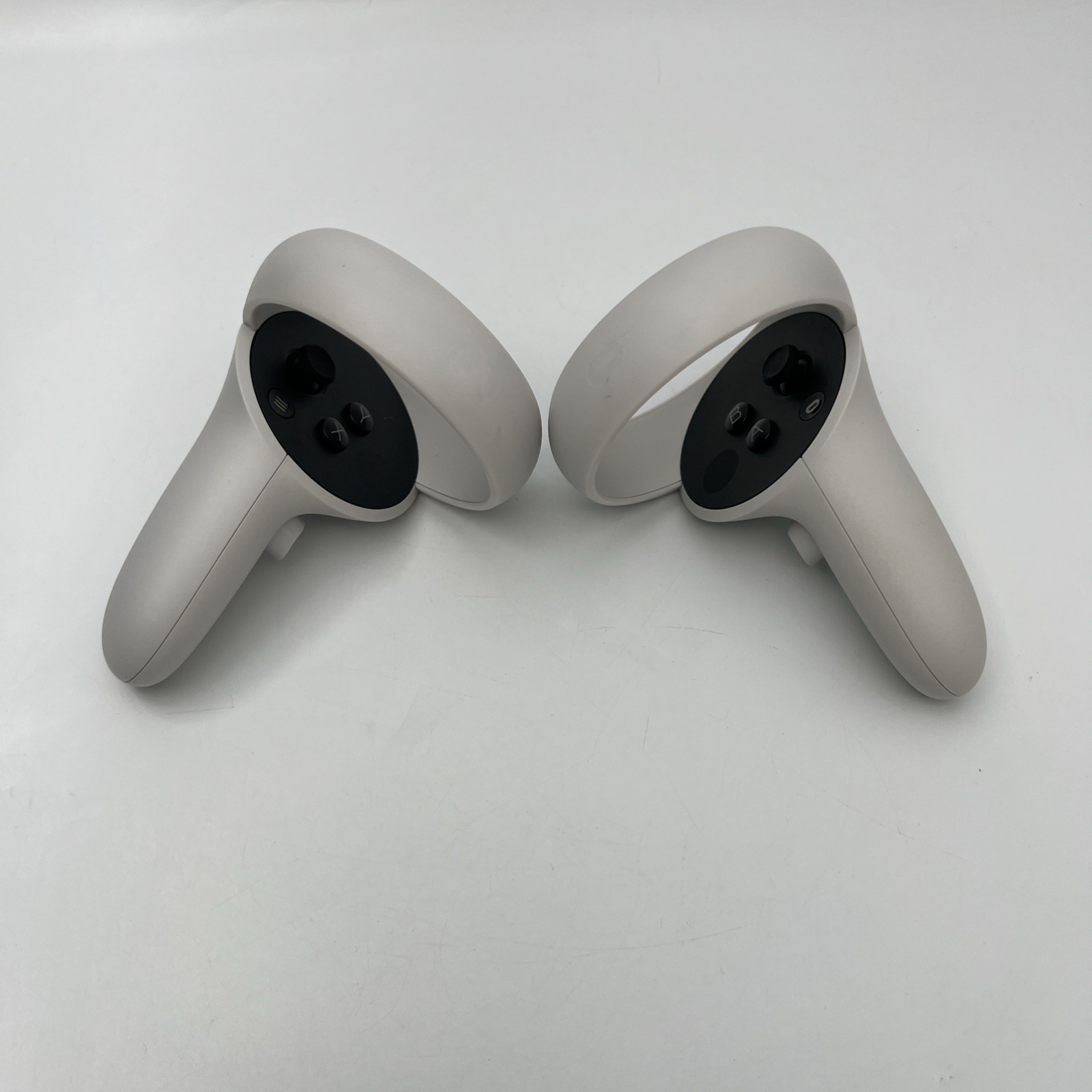 Genuine OEM Meta Quest 2 Touch Controllers Pair – Left & Right – Tested - Used Genuine OEM Meta Quest 2 Touch Controllers Pair – Left & Right – Tested - Used