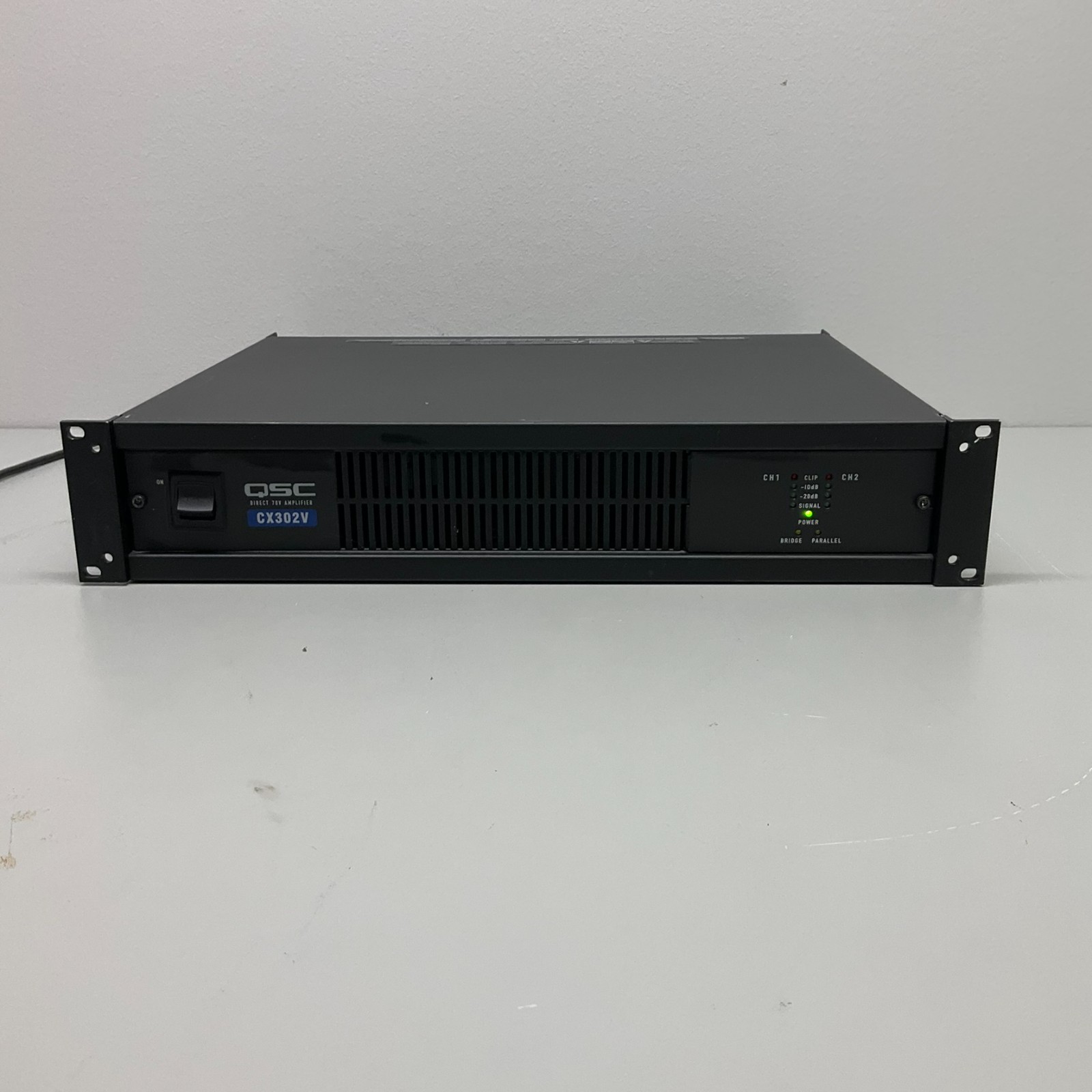 QSC Audio CX302V Professional 2-Channel Power Amplifier w/ Power Cable - Tested