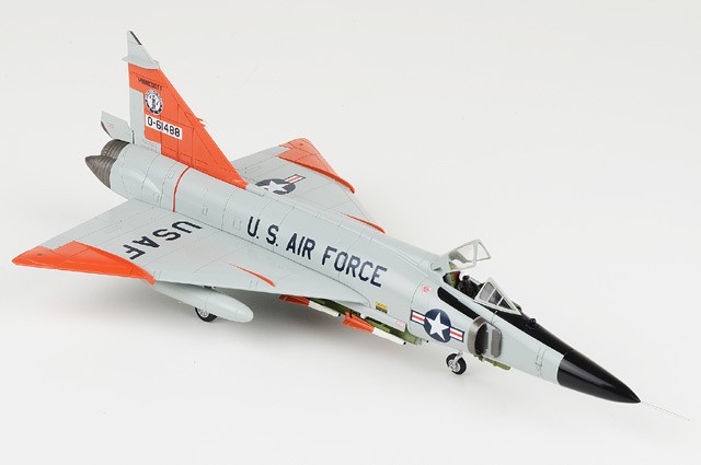 Hobby Master 1/72 F-102A Delta Dagger #56-1488 USAF 148th FIG, 179th FIS MN ANG Hobby Master 1/72 F-102A Delta Dagger #56-1488 USAF 148th FIG, 179th FIS MN ANG