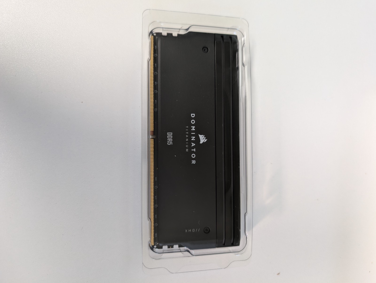 Corsair Dominator Titanium RGB 48GB 1x48GB DDR5 6600 CL32 XMP 3.0