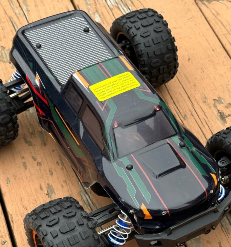 HAIBOXING 16890SA 1/16 4WD Brushless RC Truck Max 40 MPH, 3s applicable (USED) HAIBOXING 16890SA 1/16 4WD Brushless RC Truck Max 40 MPH, 3s applicable (USED)