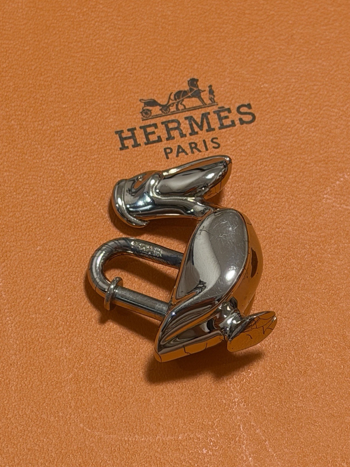 Hermes 1992 Pelican Cadena Lock Charm Silver Limited Edition