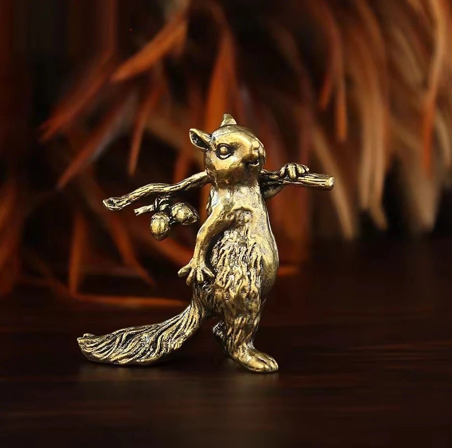 Brass Squirrel Animal Figurine Miniature Statue Table Desk Home Decoration Toy