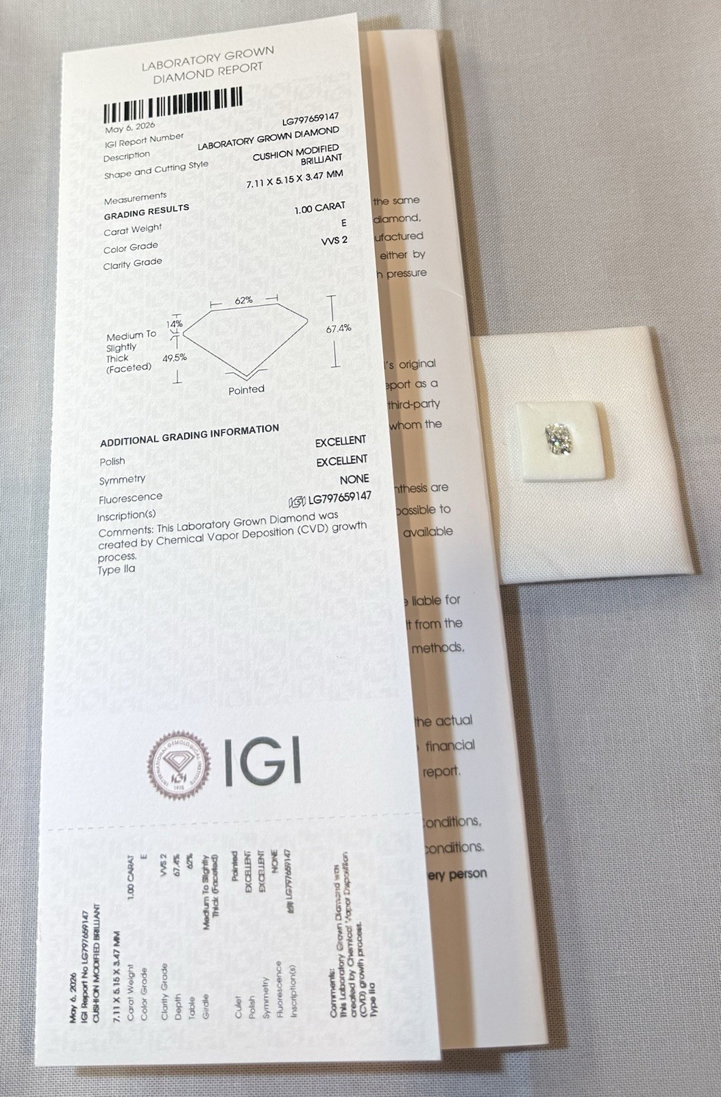 1.0 ct Cushion, Color E, VVS2, IGI Lab Diamond Certified 1.0 ct Cushion, Color E, VVS2, IGI Lab Diamond Certified
