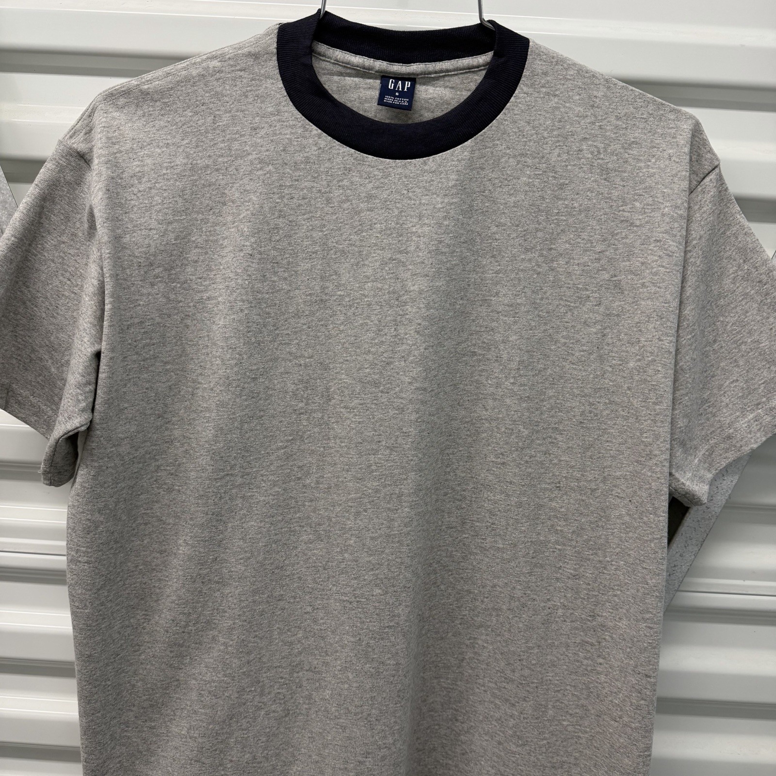 Vintage The Gap Blank Ringer T-shirt Men’s S Heather Grey Navy Collar USA Made