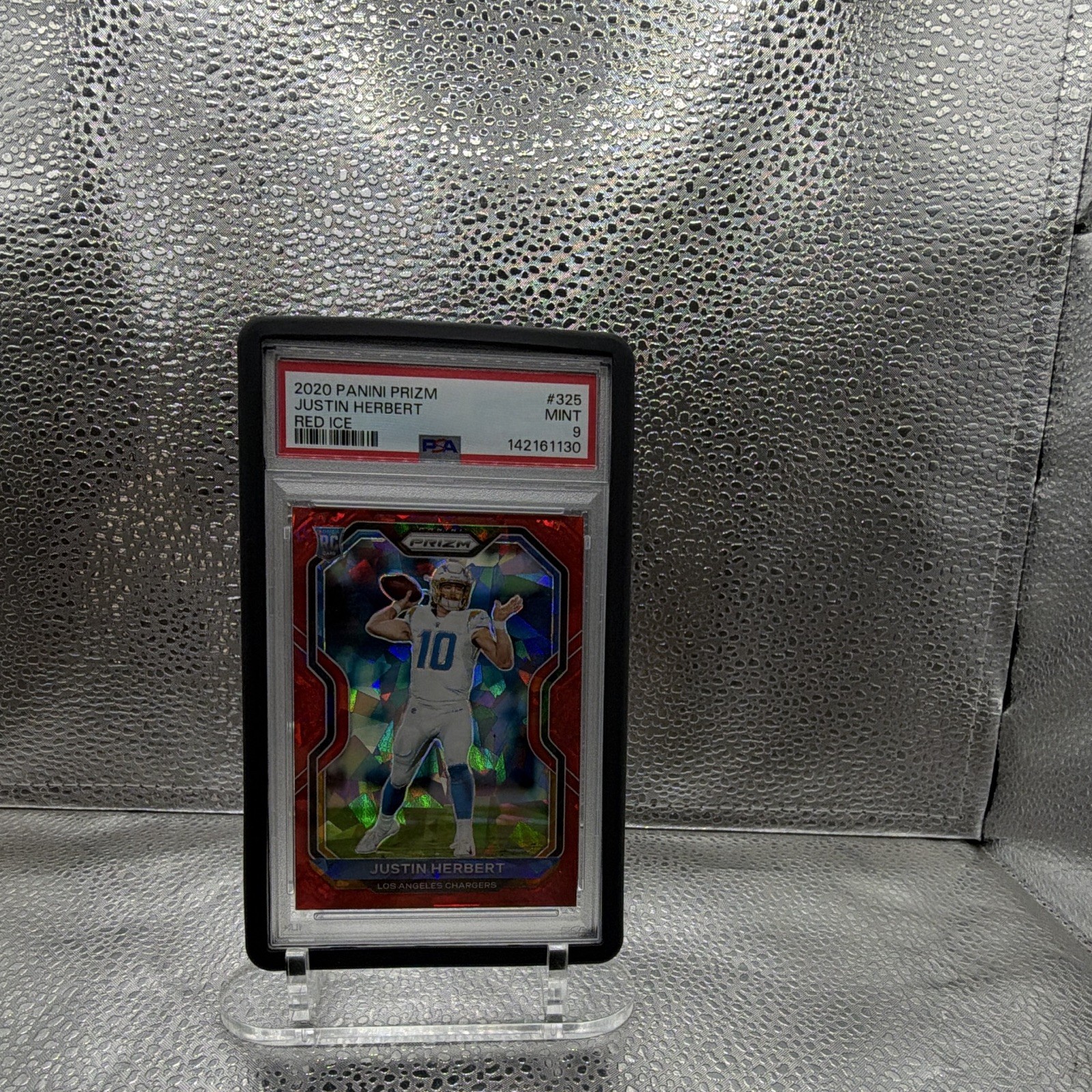 Panini 2020 Prizm Justin Herbert #325 Red Ice Prizm RC PSA 9 Chargers