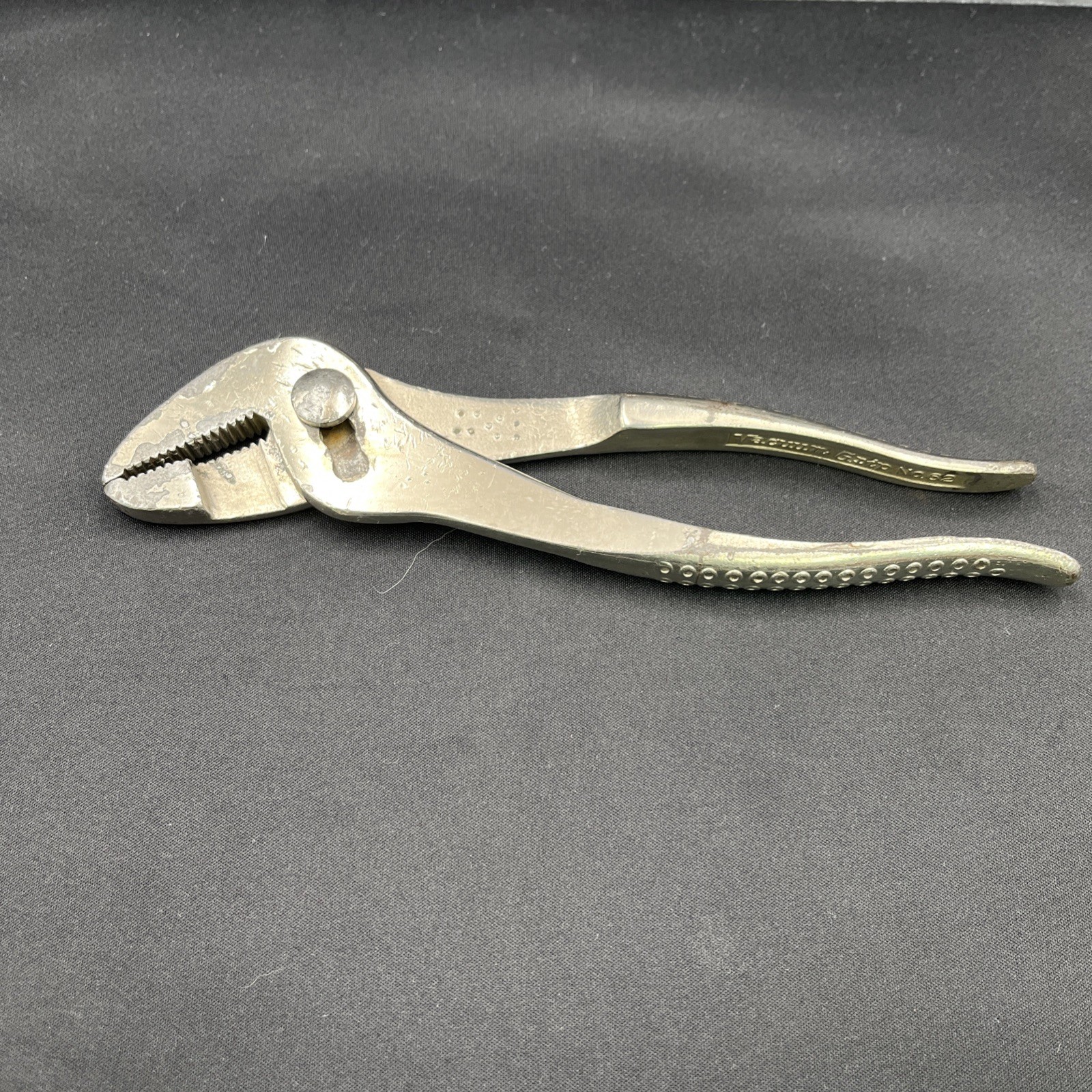 Vintage Antique Pre Snap On Tools Vacuum Grip Channel Lock Plyers No 62