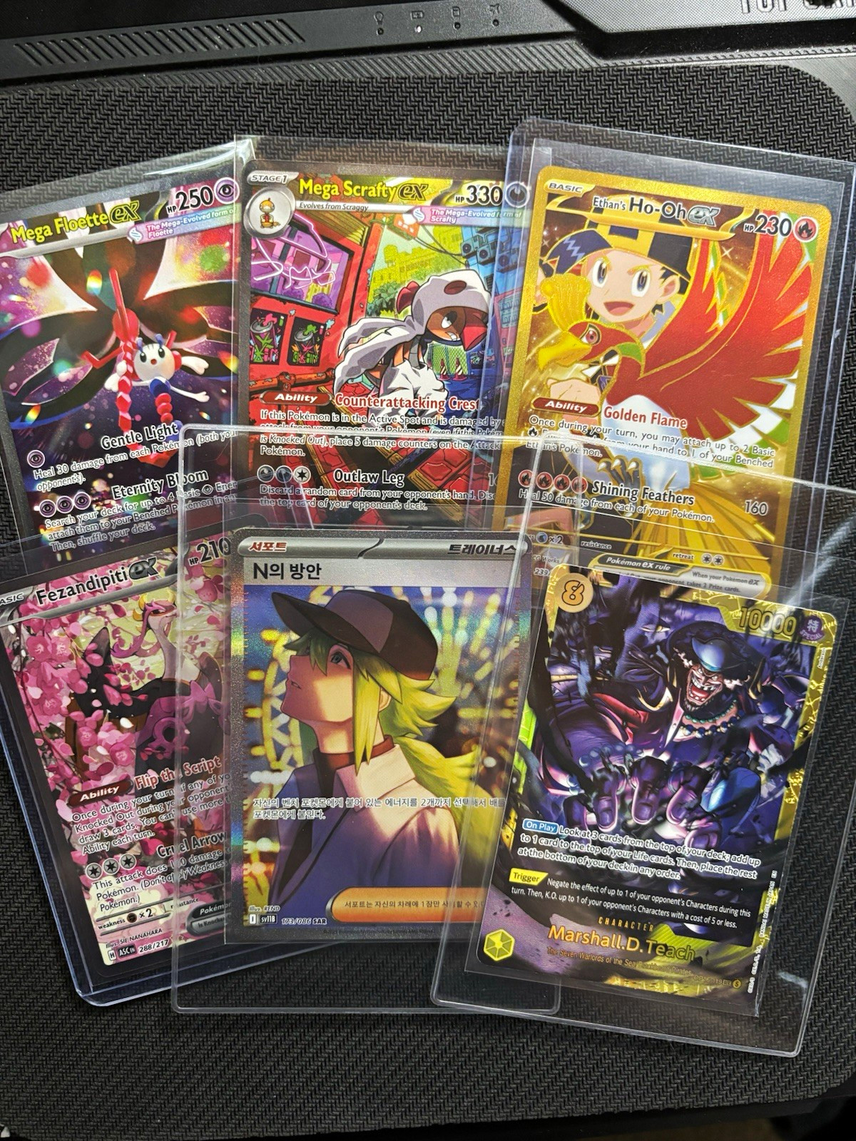 Pokemon TCG & One Piece Card lot Pokemon TCG & One Piece Card lot