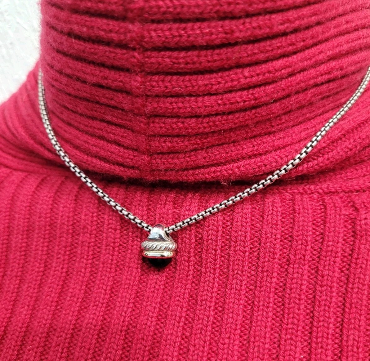 David Yurman-Albion 925 Sterling Silver Black Onyx 14 K Cable Necklack/Pendant David Yurman-Albion 925 Sterling Silver Black Onyx 14 K Cable Necklack/Pendant