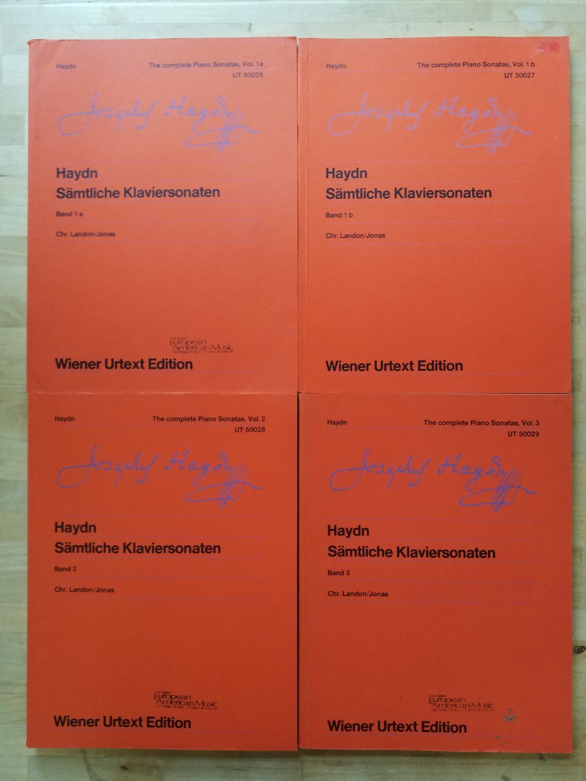 Haydn Klaviersonaten - Wiener Urtext - 4 Volume Set: 1a 1b 2 3 - Piano Sonatas