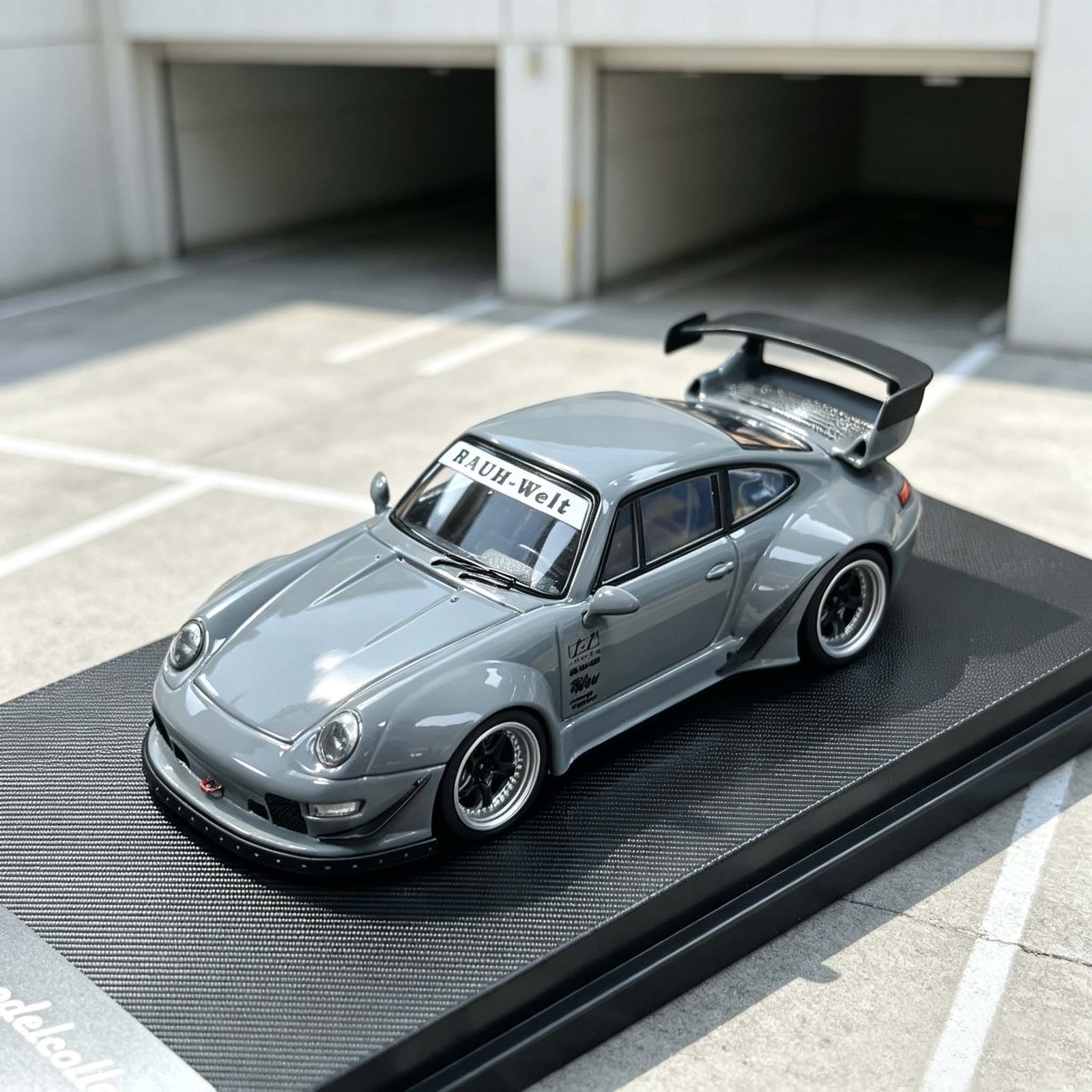 1:64 911 RWB 993 964 Alloy Model Car Diecast Collectible Display