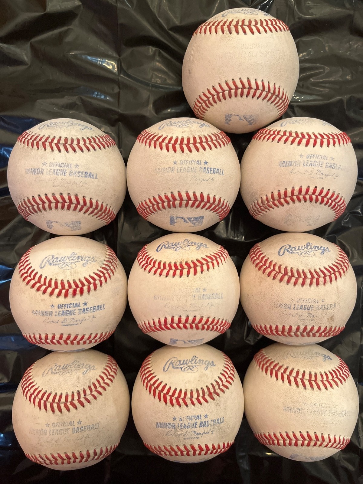 10 OFFICIAL RAWLINGS MINOR LEAGUE BASEBALLS 10 OFFICIAL RAWLINGS MINOR LEAGUE BASEBALLS