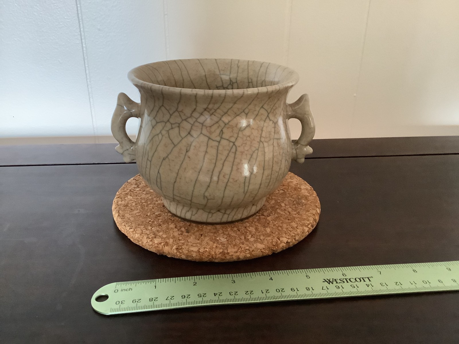 Chinese Ge-Type Crackle Glaze Double Handle Censer Incense Burner Chinese Ge-Type Crackle Glaze Double Handle Censer Incense Burner
