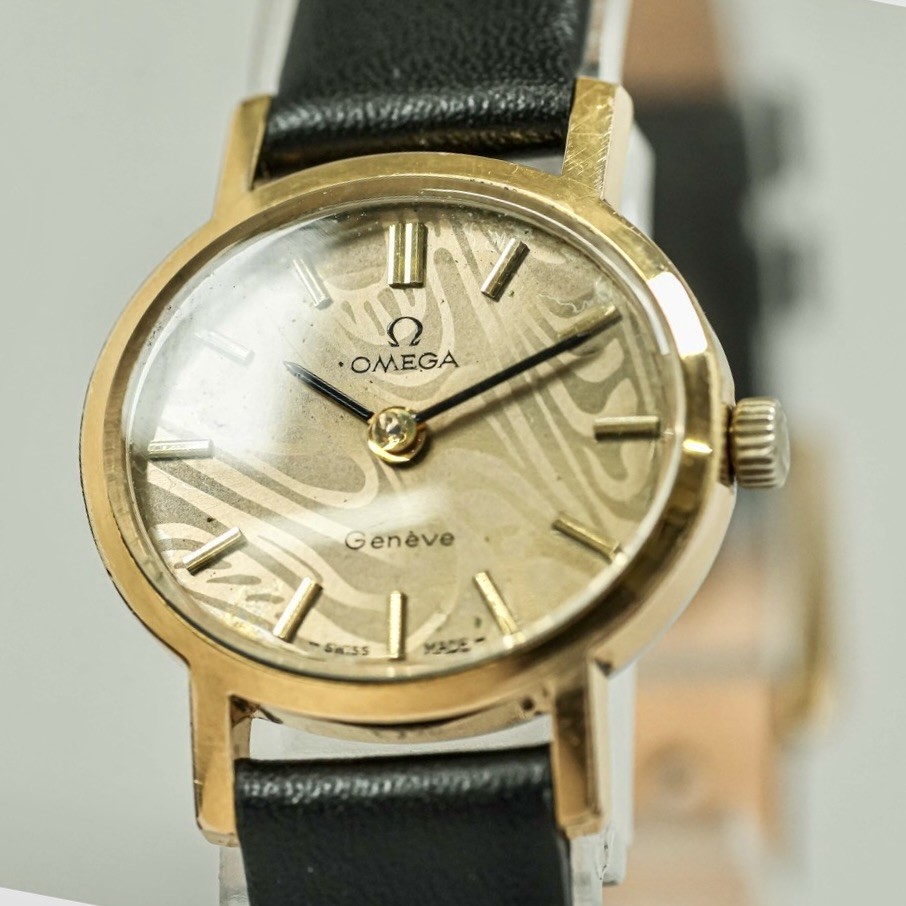 **Vintage 1973** OMEGA Geneve Cal.625 Manual Winding Gold Marble 17J 23mm Womens