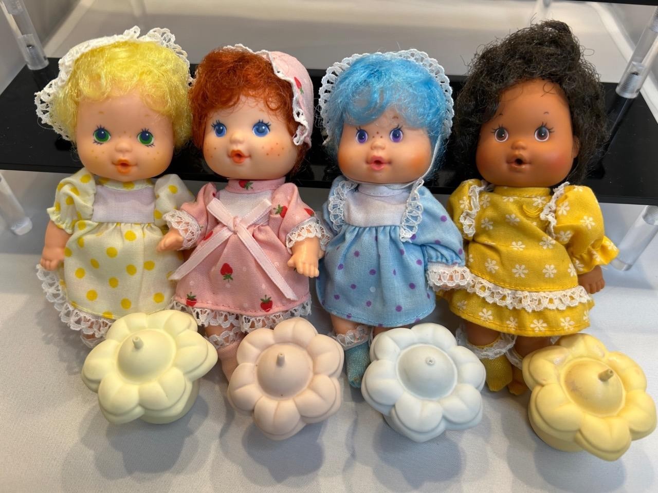 VTG 1984 Strawberry Shortcake BERRY BABIES - all 4 DOLLS & BABY BOTTLES Minty