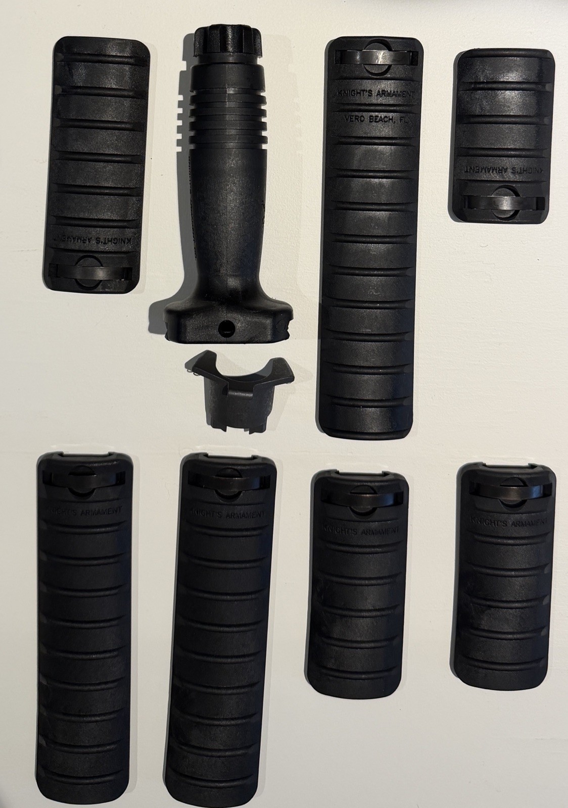 KAC Knight’s Armament Rail Cover Panel Set 7 Piece w/ Original Case KAC Knight’s Armament Rail Cover Panel Set 7 Piece w/ Original Case