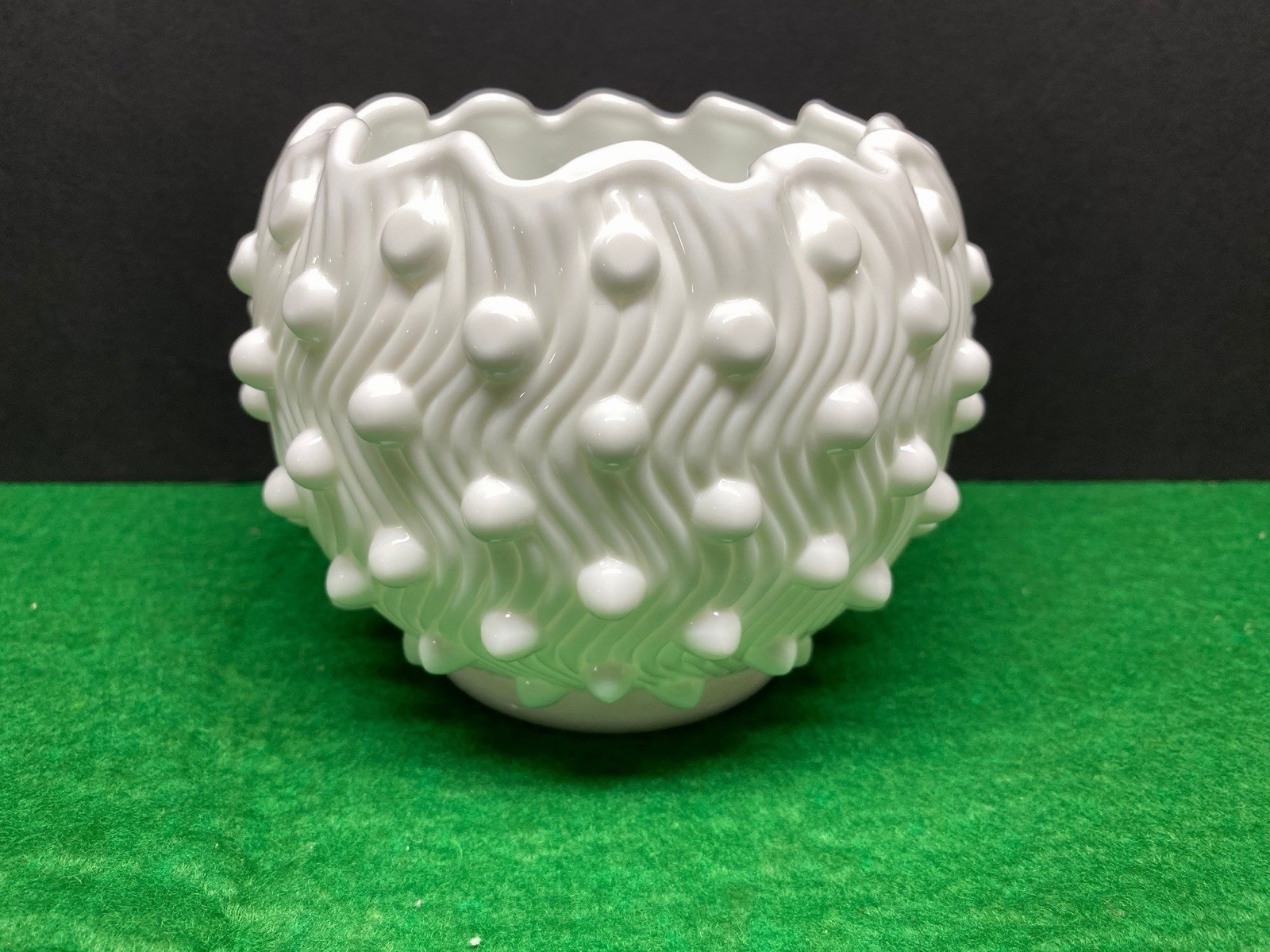 Vintage Fenton White Milk Hobnail Swirl Rose Bowl Vase