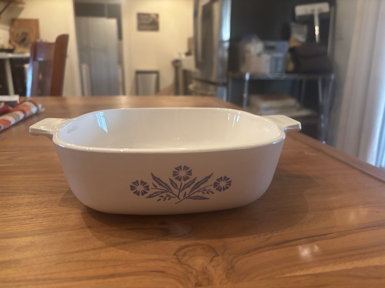 CorningWare P-1-B Blue White Cornflower 1Qt Casserole Dish Vintage Cute Ceramic CorningWare P-1-B Blue White Cornflower 1Qt Casserole Dish Vintage Cute Ceramic