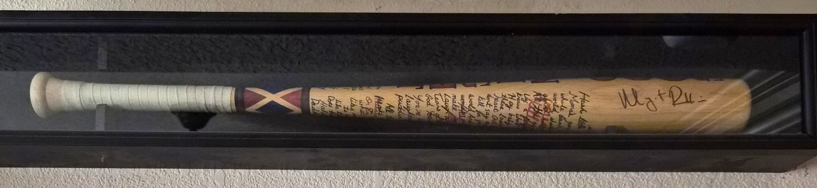 Margot Robbie Signed Harly Quinn Suicide Squad Bat (JSA) Certified Autograph Margot Robbie Signed Harly Quinn Suicide Squad Bat (JSA) Certified Autograph