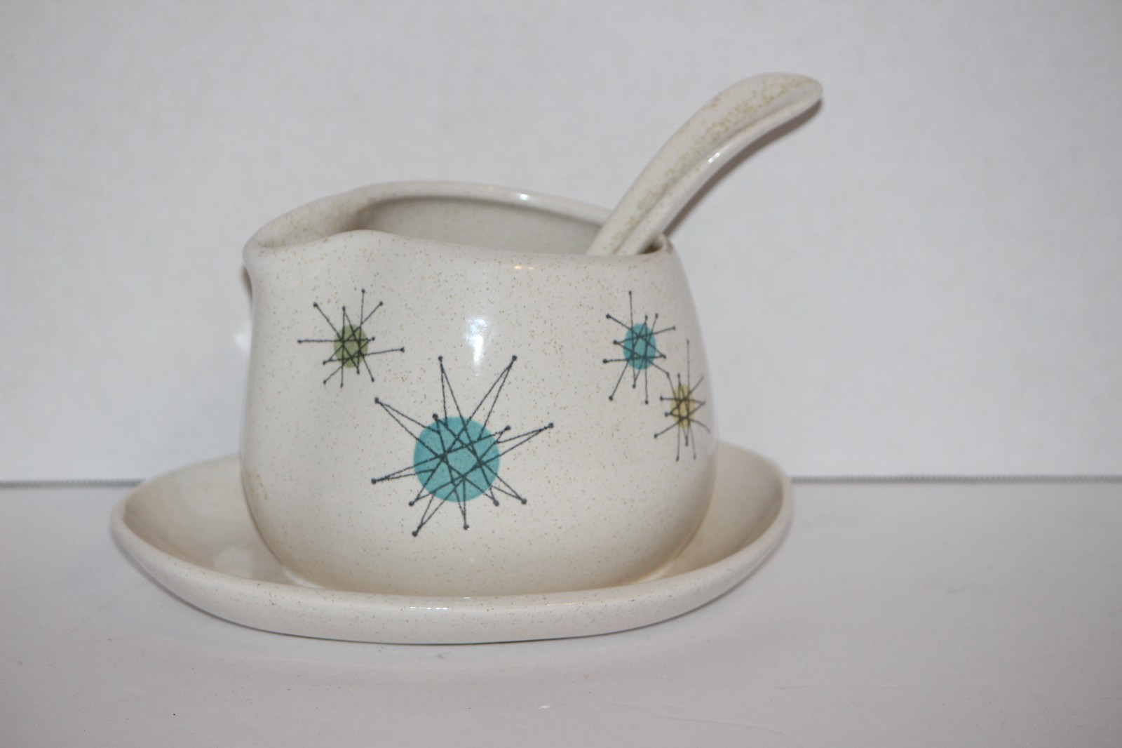 Vintage MCM 1950s Franciscan Atomic Starburst Gravy Boat & Ladle 