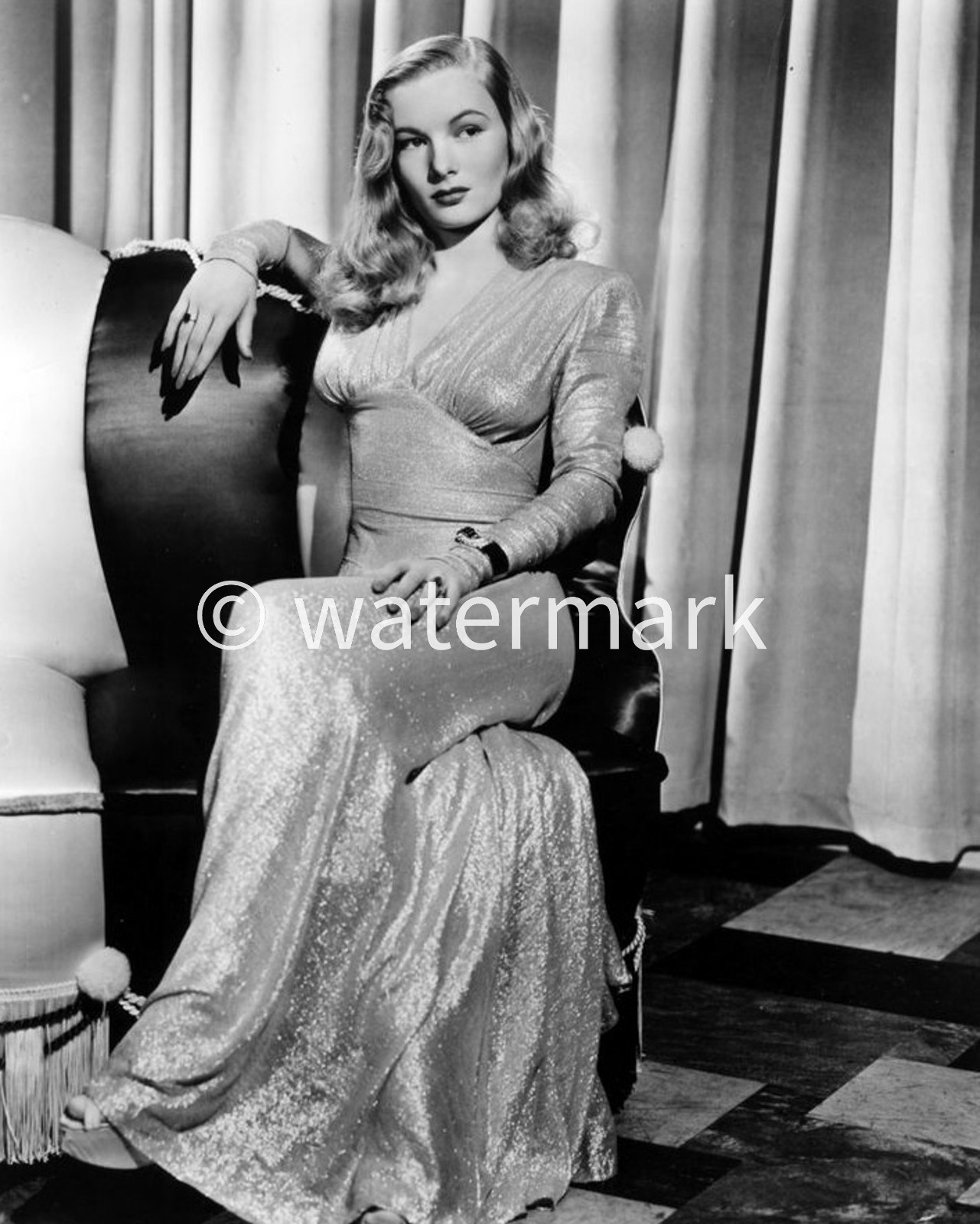 Vintage Veronica Lake 8x10 – 1940s Celebrity Photo - Golden Age Actress Glamour Vintage Veronica Lake 8x10 – 1940s Celebrity Photo - Golden Age Actress Glamour