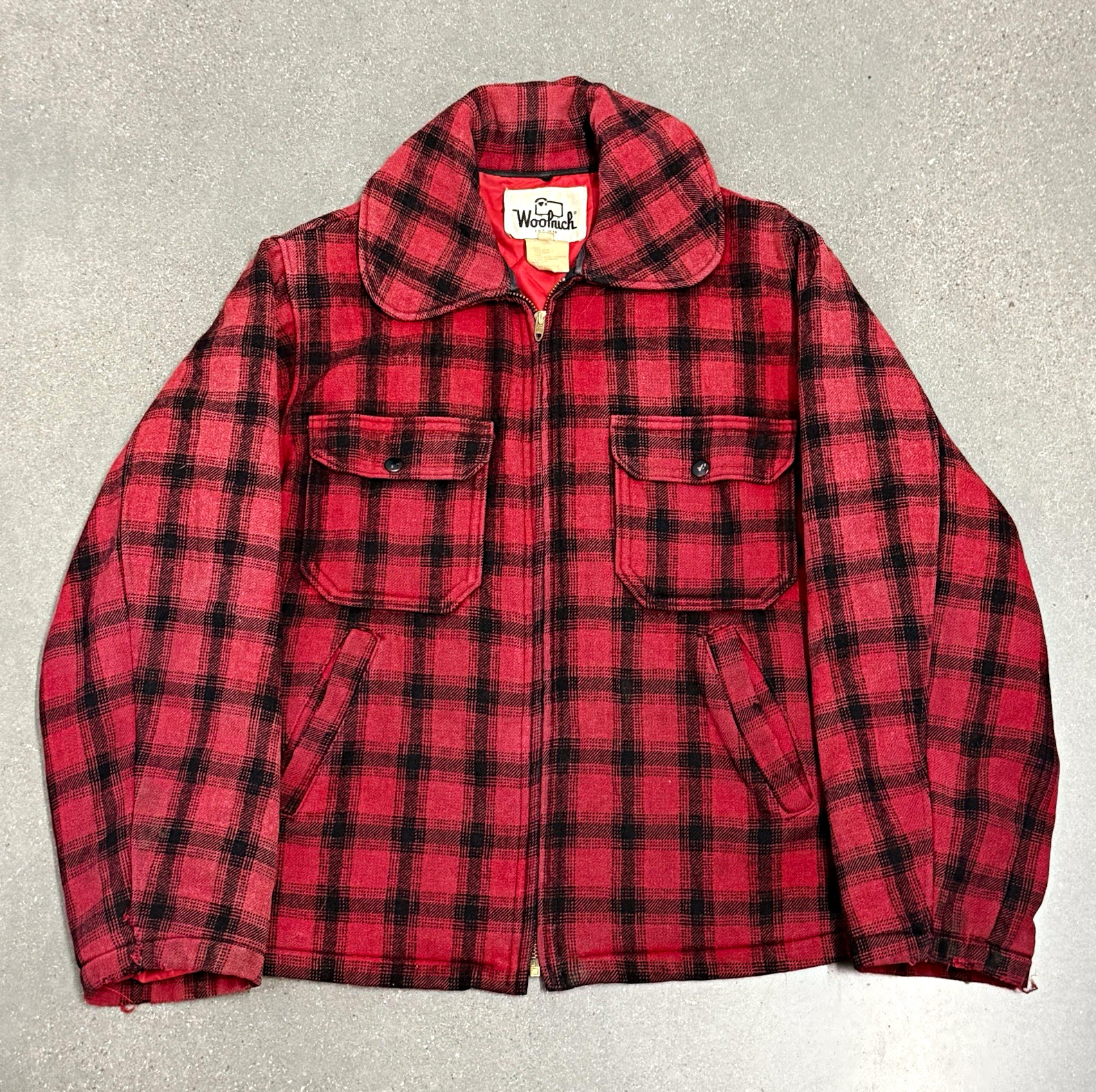 60s 70s Vintage Woolrich Mackinaw Quilted Buffalo Plaid Faded Jacket 40 60s 70s Vintage Woolrich Mackinaw Quilted Buffalo Plaid Faded Jacket 40