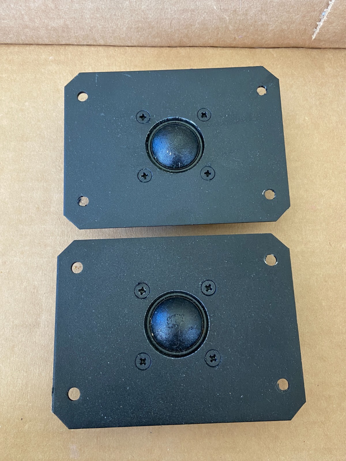 Pair of Audax TW025L0 Tweeters Made in France Tested Working 8-ohm Speakers Pair of Audax TW025L0 Tweeters Made in France Tested Working 8-ohm Speakers