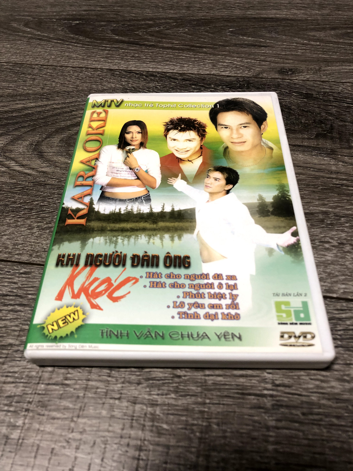 Khi Nguoi Dan Ong Khoc Tinh Van Chua Yên Karaoke| Vietnamese DVD Khi Nguoi Dan Ong Khoc Tinh Van Chua Yên Karaoke| Vietnamese DVD