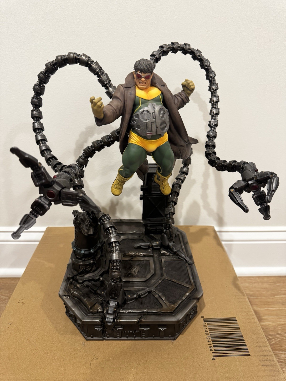 Iron Studios Doctor Octopus 1/10 Scale Statue - Spider-Man vs Villains Diorama Iron Studios Doctor Octopus 1/10 Scale Statue - Spider-Man vs Villains Diorama