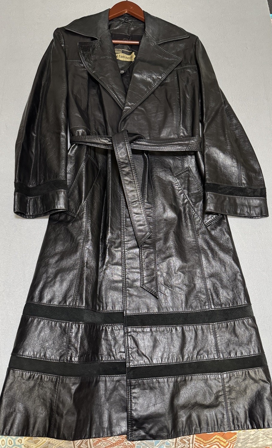 Vintage The Tannery Montgomery Ward Leather Overcoat Pockets Black Belted M Vintage The Tannery Montgomery Ward Leather Overcoat Pockets Black Belted M