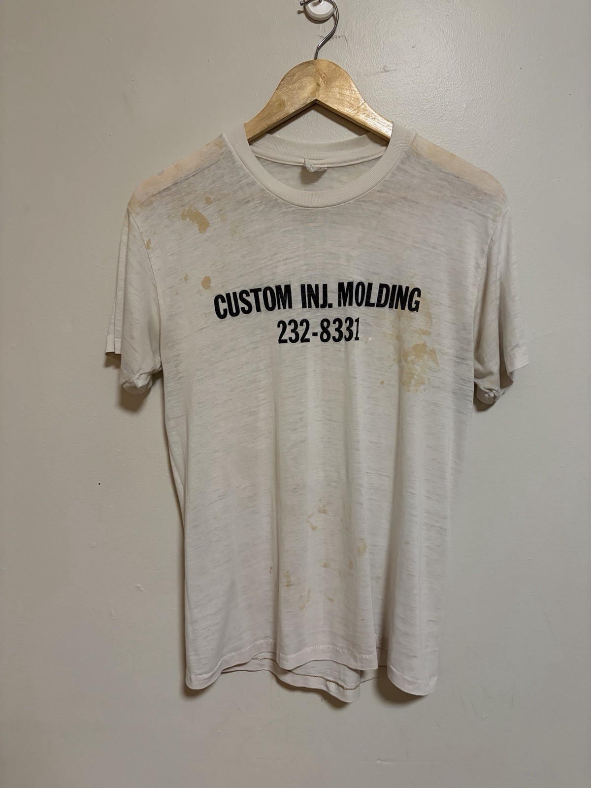 Vintage 1970s Paper Thin Burnout Custom Molding Thrashed Soft T Shirt Size Large Vintage 1970s Paper Thin Burnout Custom Molding Thrashed Soft T Shirt Size Large